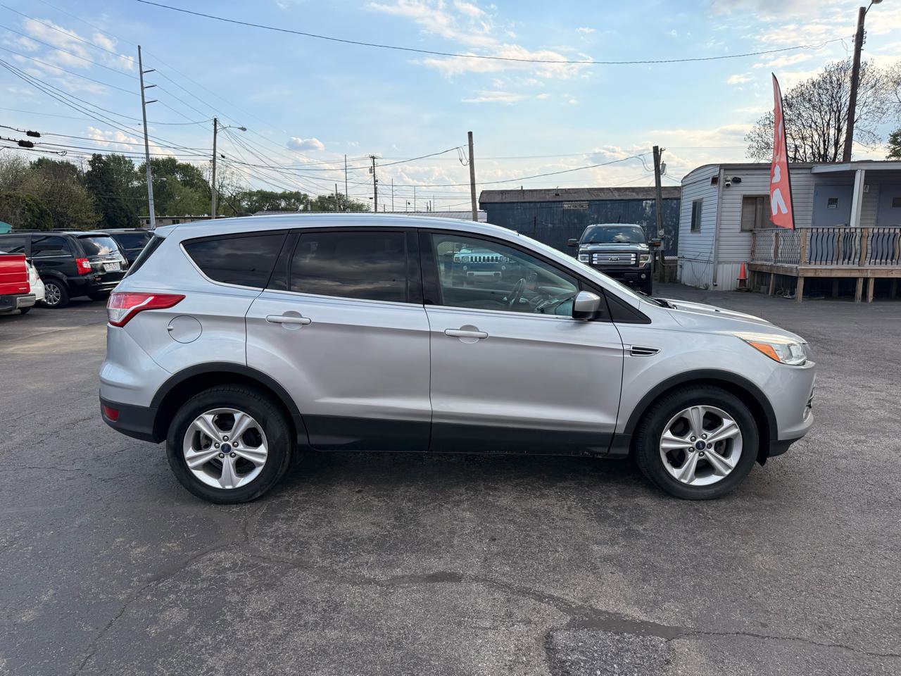 Used 2014 Ford Escape SE FWD image 8