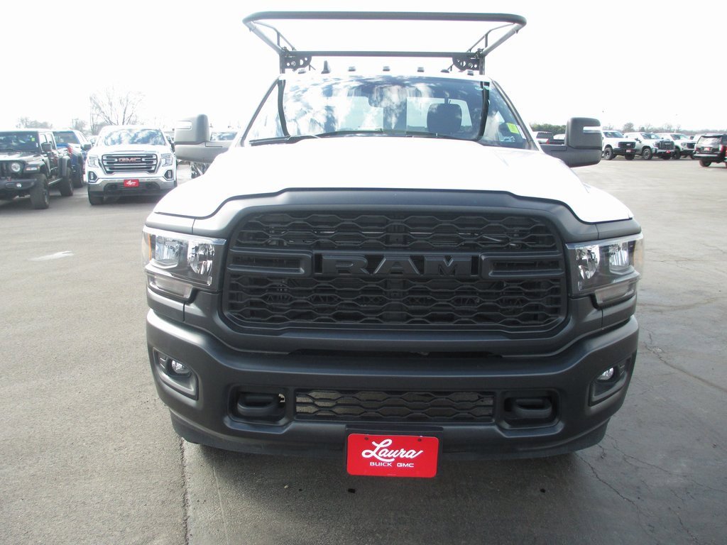 Used 2024 RAM 3500 Tradesman w/ Safety Group image 15