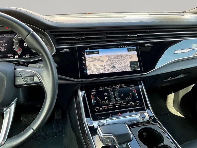 Used 2022 Audi Q8 Prestige w/ Prestige Package AWD/4WD image 11