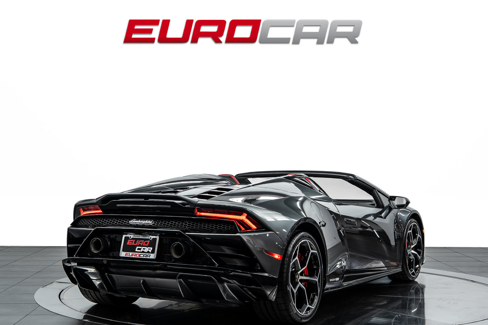 Used 2021 Lamborghini Huracan EVO RWD image 6