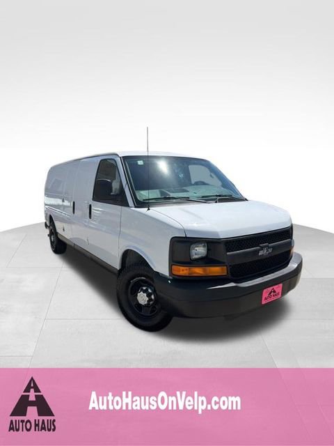 Used 2016 Chevrolet Express 2500 Extended RWD image 1