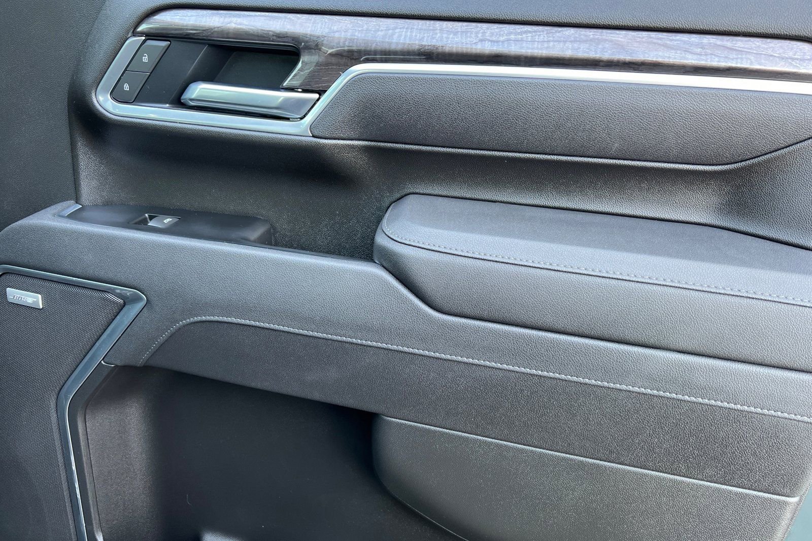 Used 2026 Chevrolet Silverado 3500 LTZ w/ LTZ Plus Package image 19