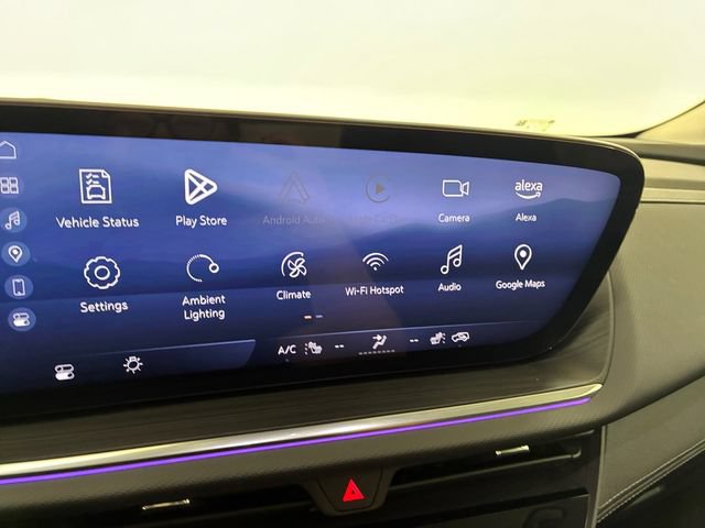 Used 2025 Buick Envision Preferred AWD/4WD image 26