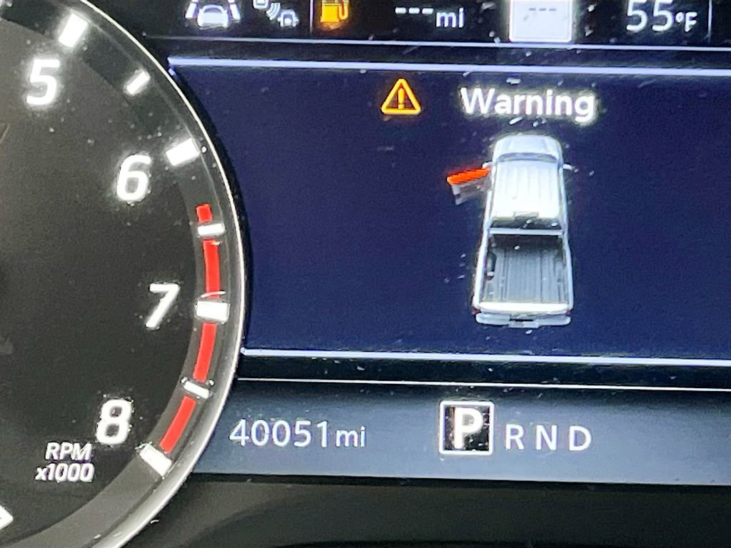 Used 2024 Nissan Titan Platinum Reserve image 12