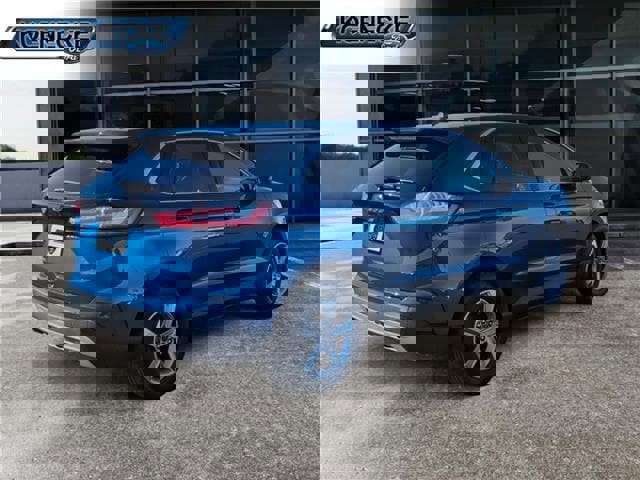 Used 2022 Ford Edge SEL w/ Convenience Package image 5