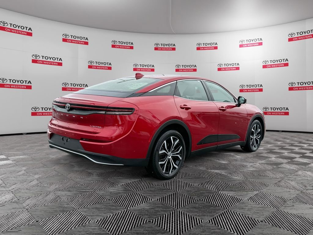 Certified 2024 Toyota Crown Limited image 3