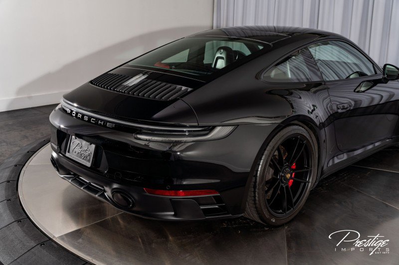 Used 2024 Porsche 911 Carrera GTS image 17