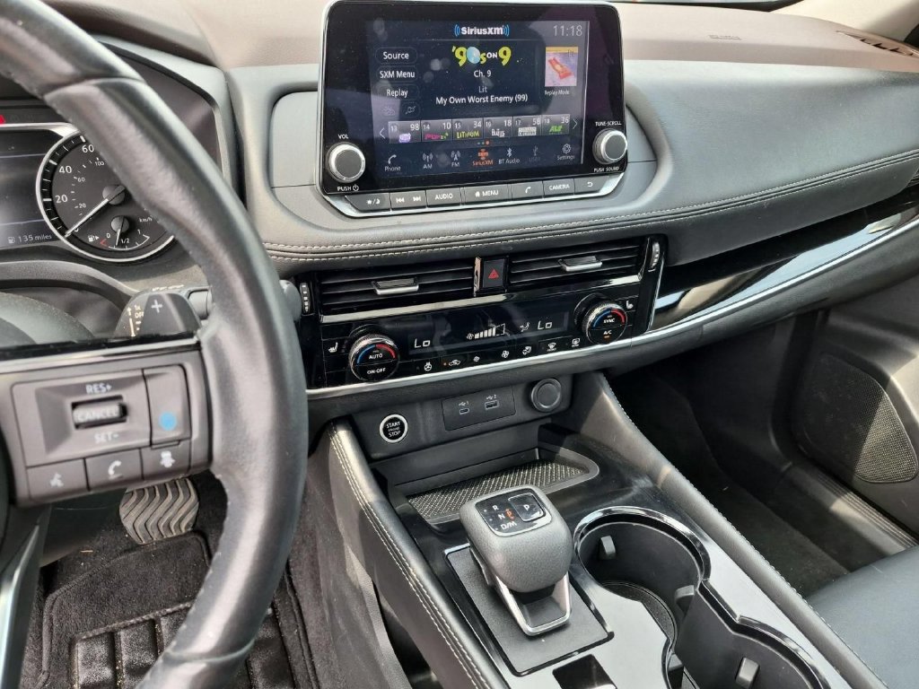 Used 2023 Nissan Rogue SL AWD/4WD image 23