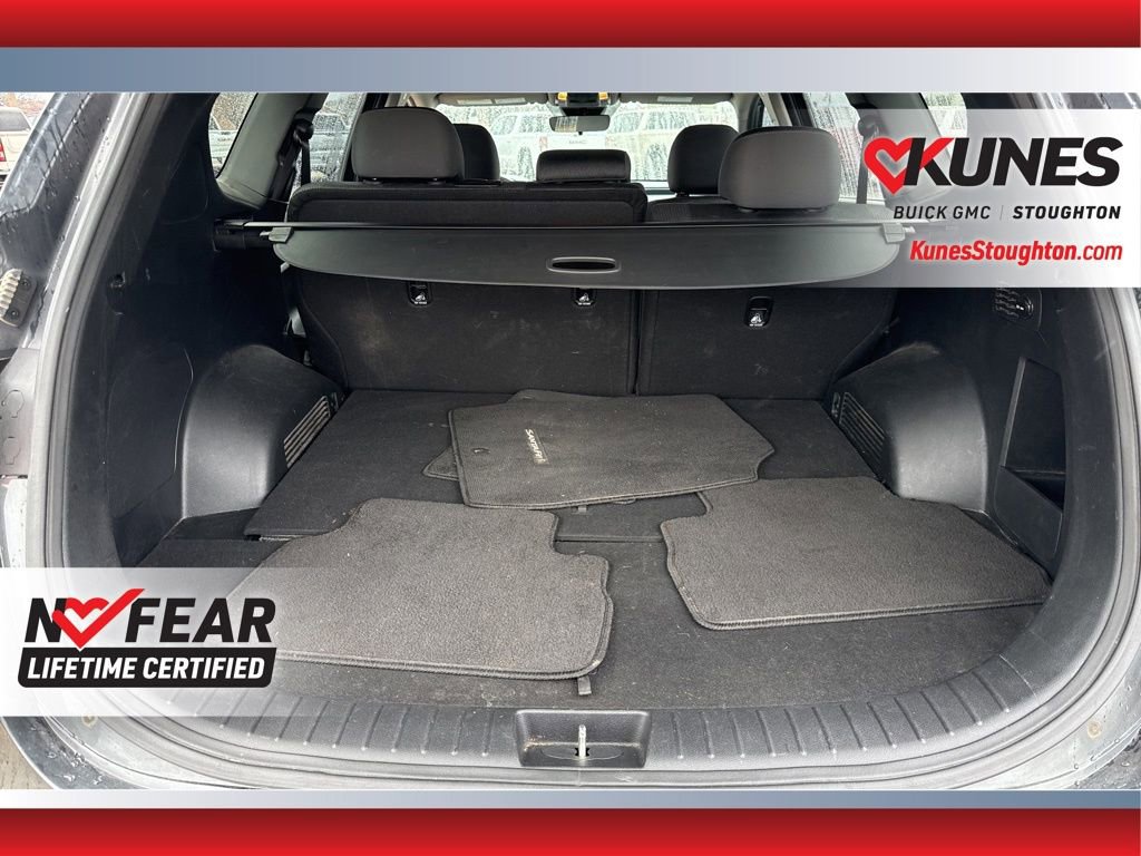 Used 2023 Hyundai Santa Fe SE image 19