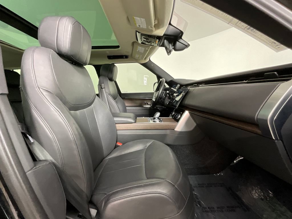 Certified 2023 Land Rover Range Rover SE AWD/4WD image 20