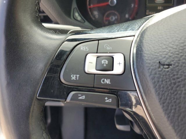 Used 2021 Volkswagen Passat 2.0T R-Line image 21