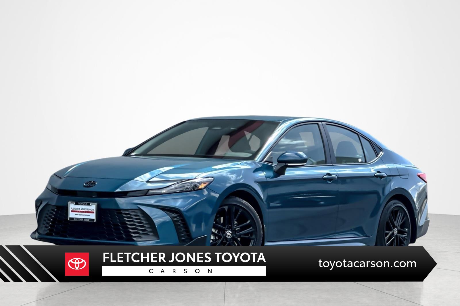 Certified 2026 Toyota Camry SE w/ Convenience Package FWD image 1