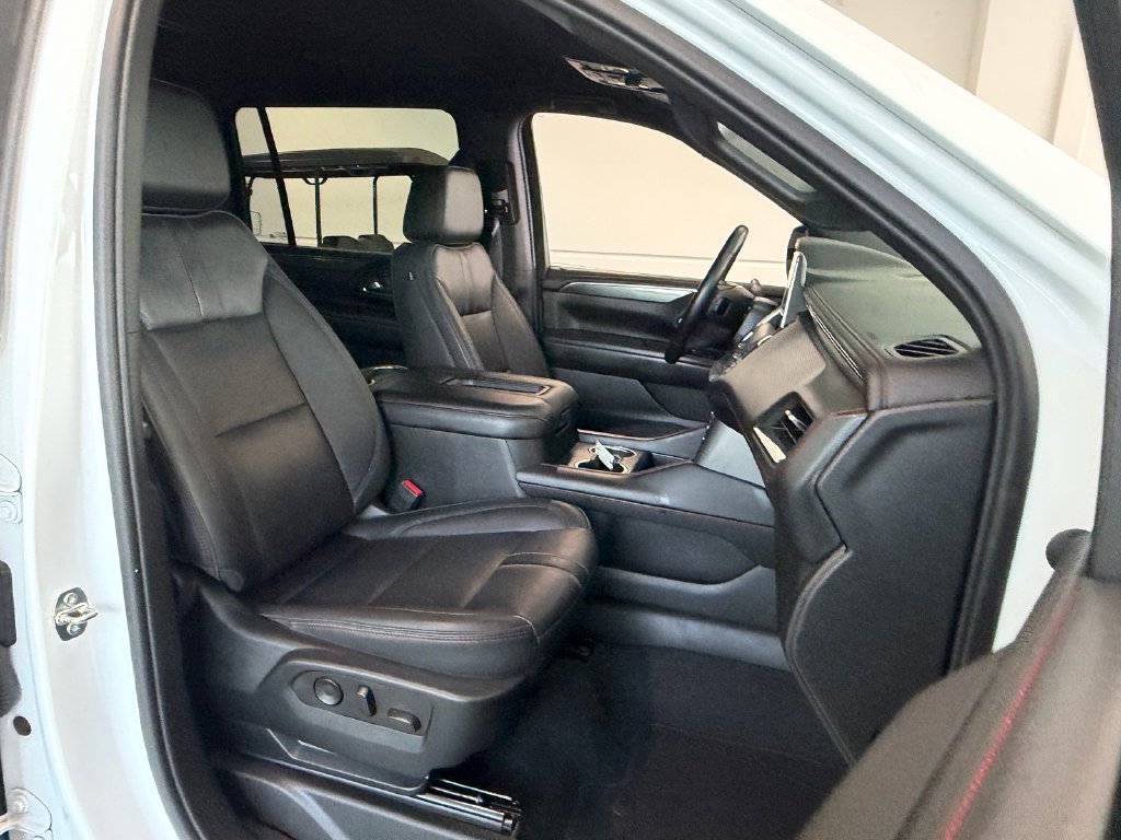 Certified 2023 Chevrolet Suburban RST w/ Luxury Package RWD image 20