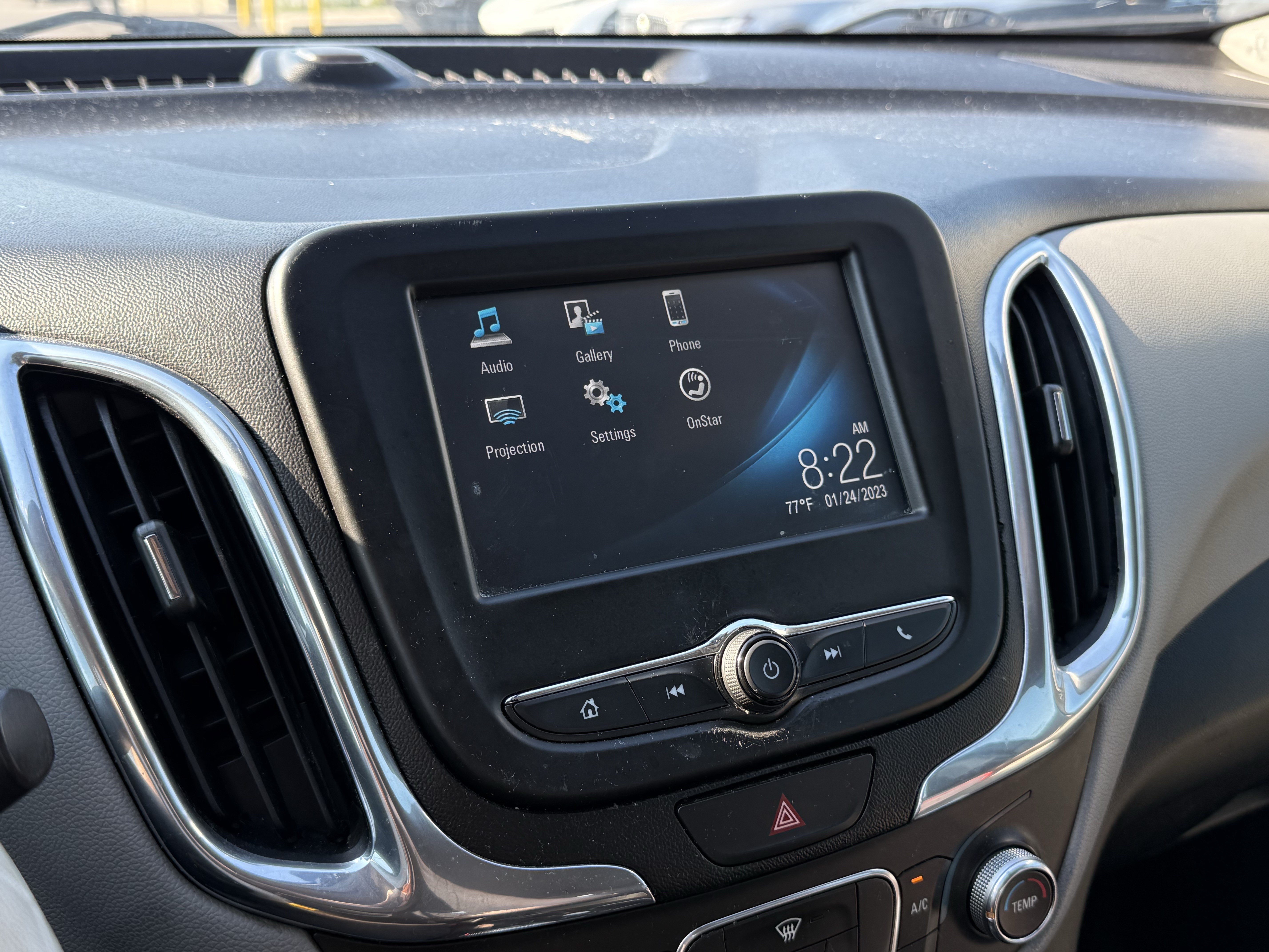 Used 2018 Chevrolet Equinox LS FWD image 14