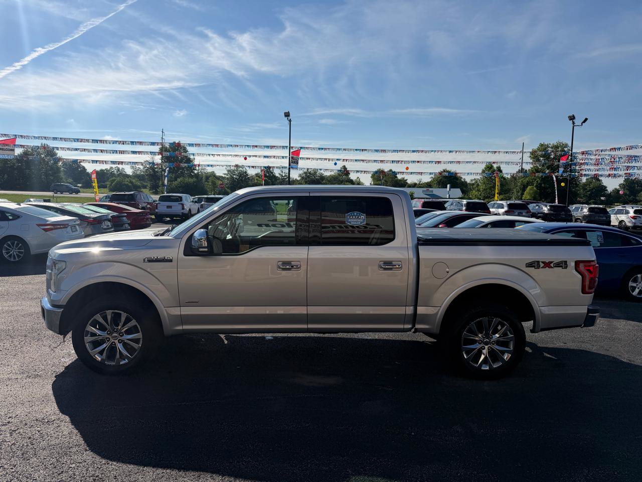 Used 2016 Ford F150 Lariat w/ Equipment Group 502A Luxury AWD/4WD image 8