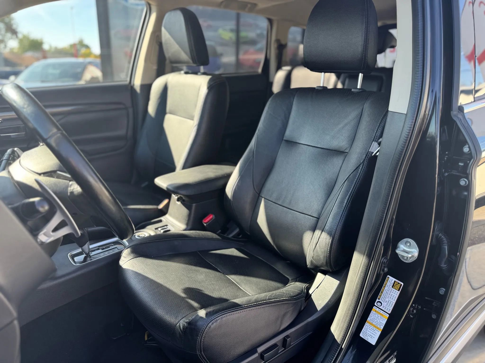 Used 2016 Mitsubishi Outlander GT image 5