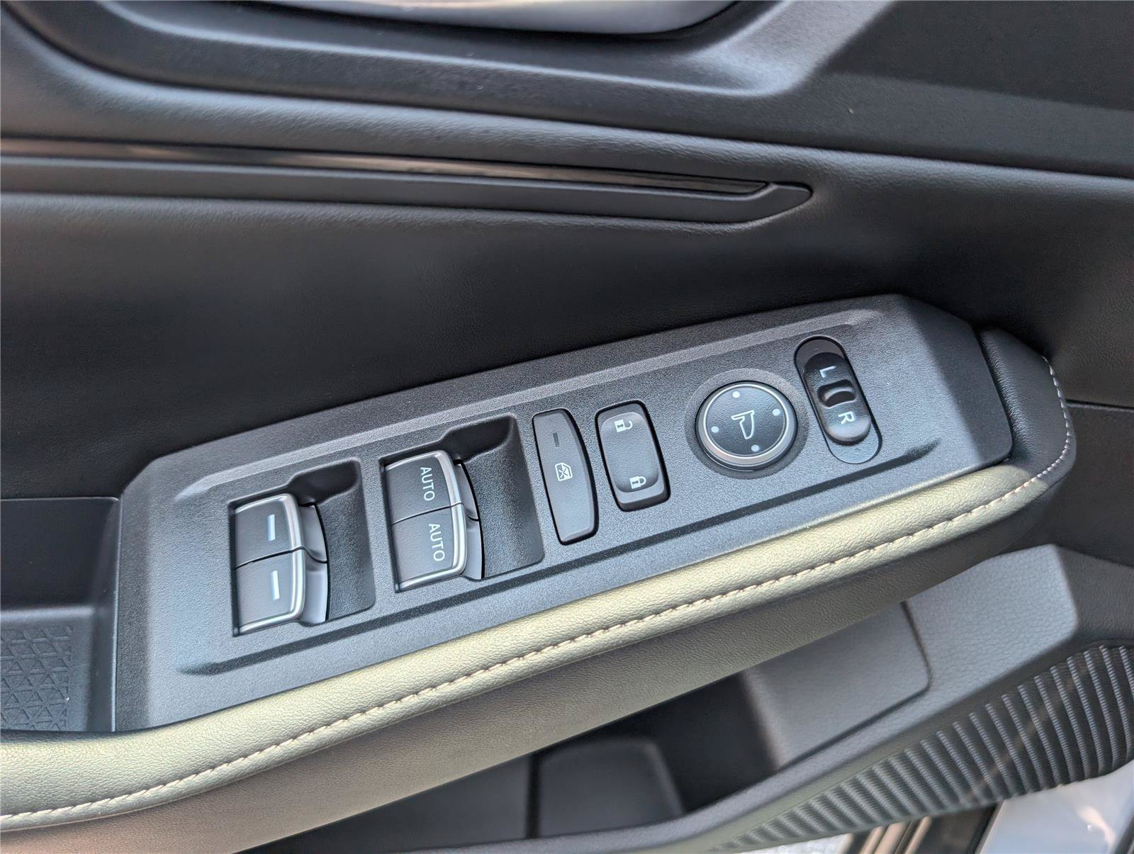Used 2025 Honda Accord Sport image 20