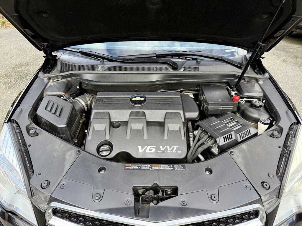 Used 2015 Chevrolet Equinox LTZ image 30