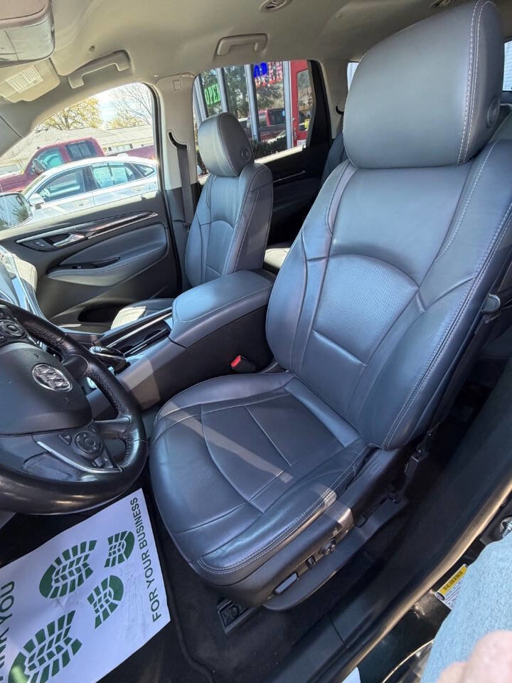 Used 2019 Buick Enclave Essence AWD/4WD image 15