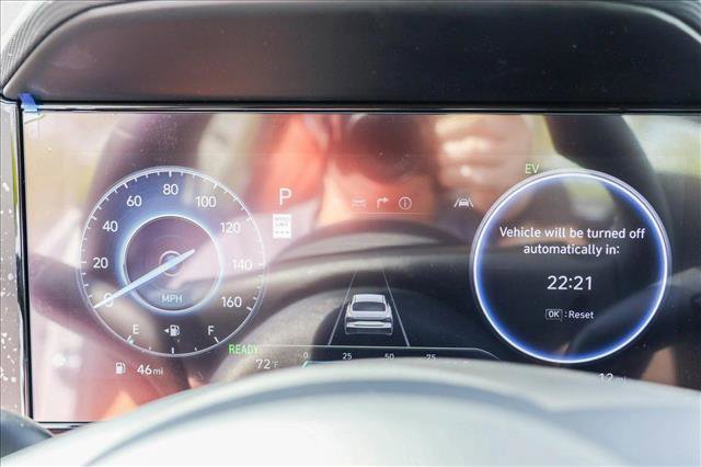 New 2025 Hyundai Elantra SEL image 15