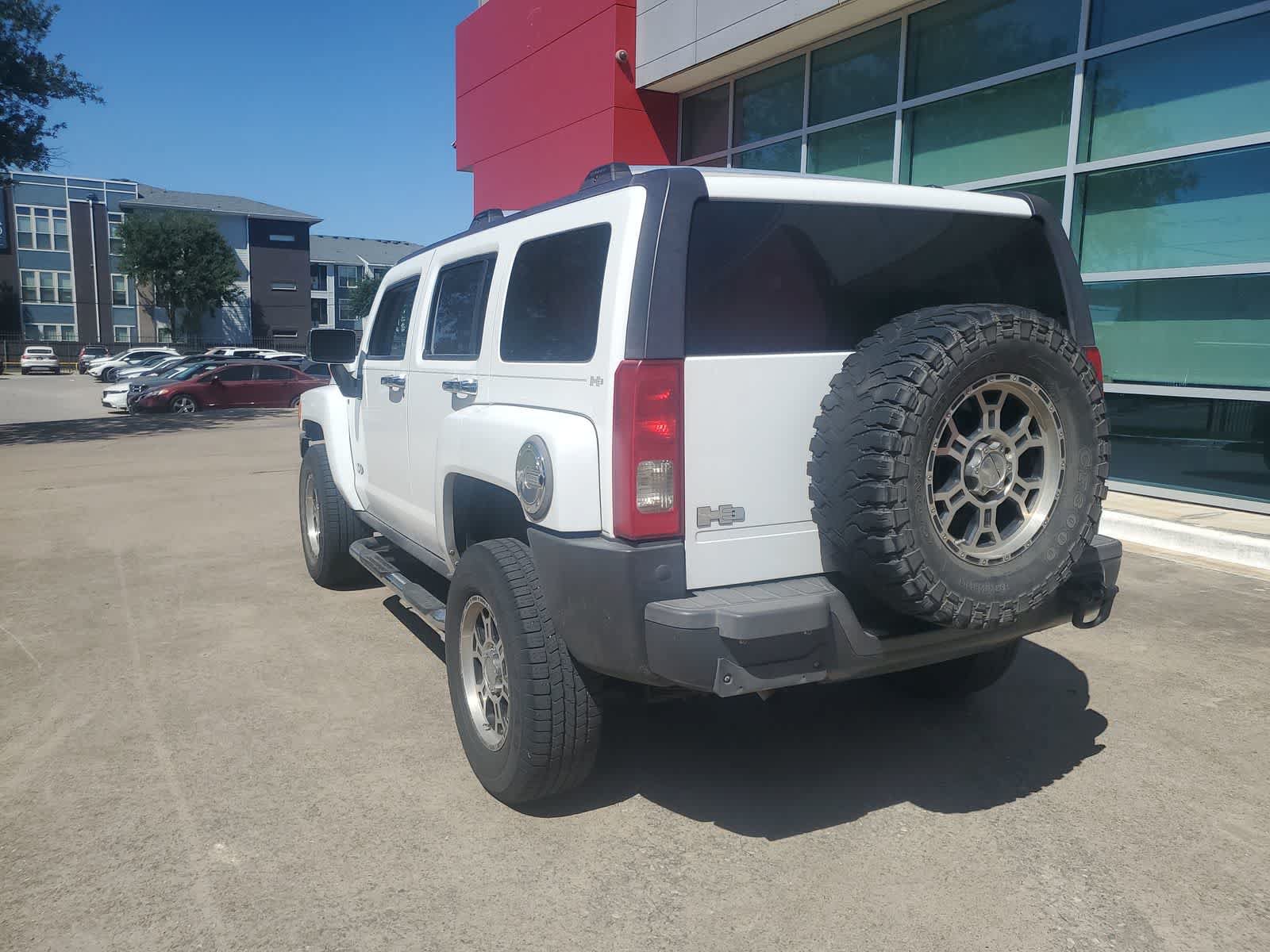 Used 2007 HUMMER H3 AWD/4WD image 4