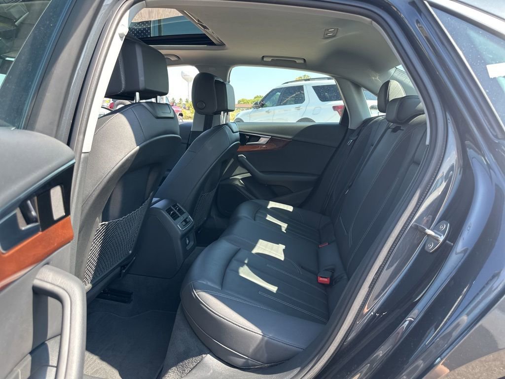 Used 2022 Audi A4 2.0T Premium image 20