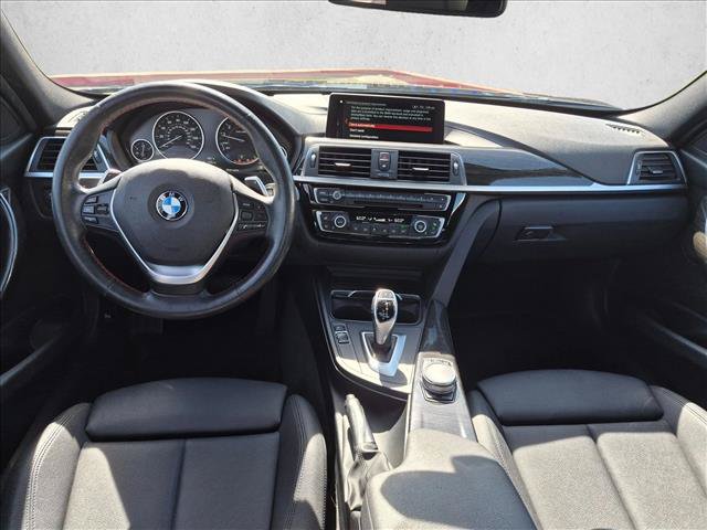 Used 2018 BMW 330i Sedan w/ Convenience Package RWD image 17