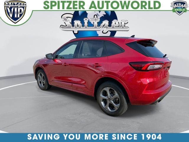 Used 2023 Ford Escape ST-Line w/ Tech Pack #1 AWD/4WD image 7
