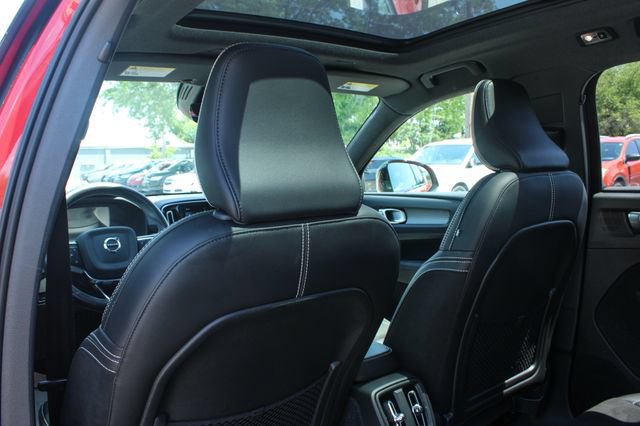 Used 2021 Volvo XC40 T5 R-Design w/ Advanced Package AWD/4WD image 33