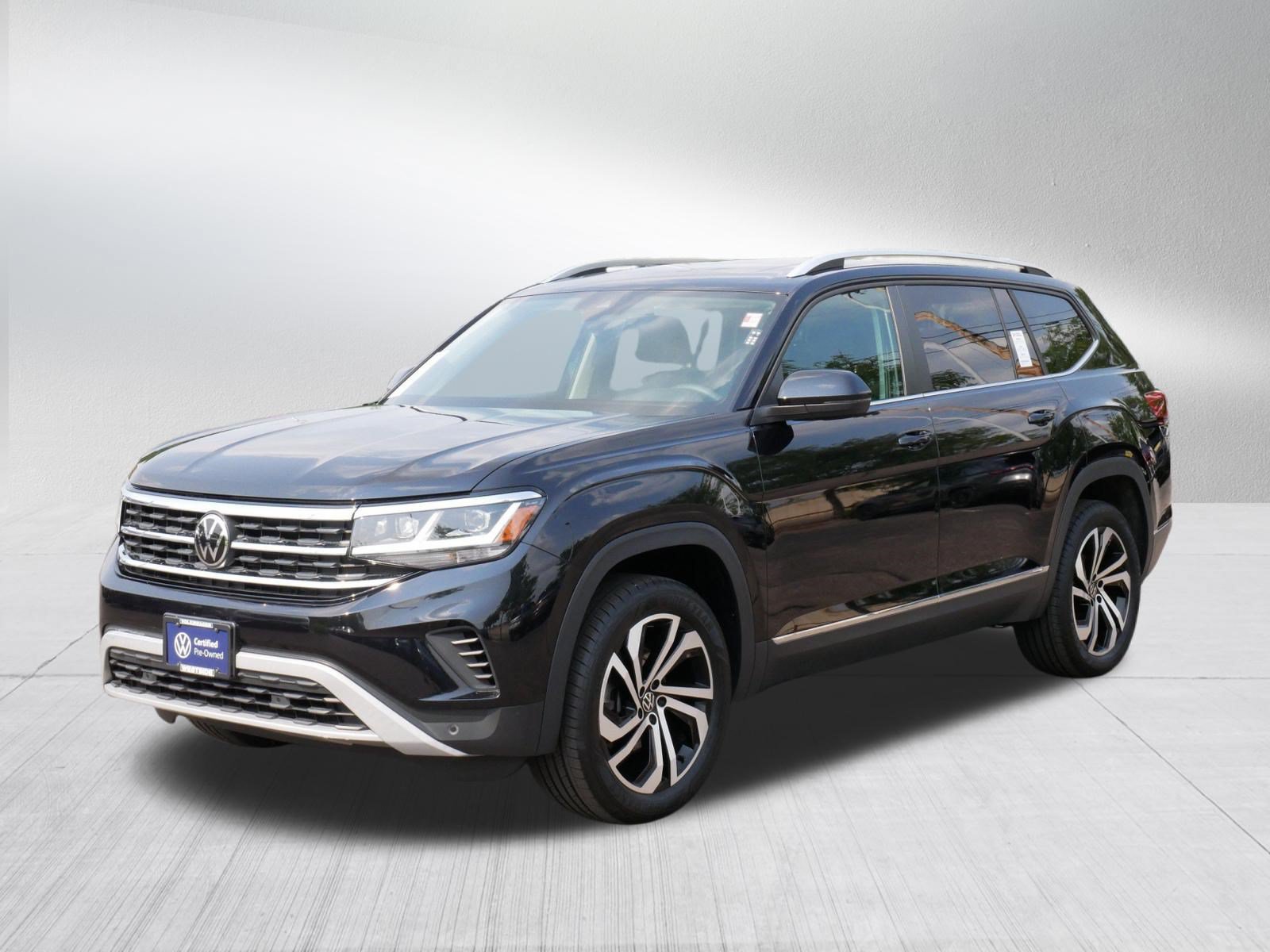 Certified 2023 Volkswagen Atlas SEL AWD/4WD image 3