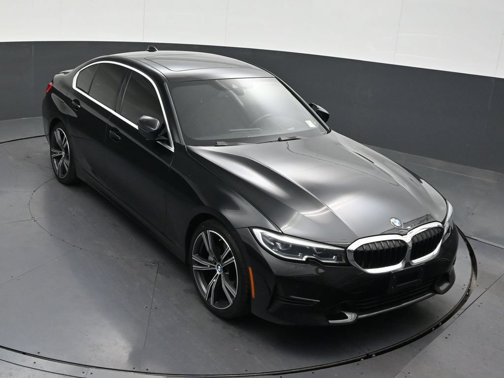 Used 2021 BMW 330i Sedan w/ Premium Package RWD image 21
