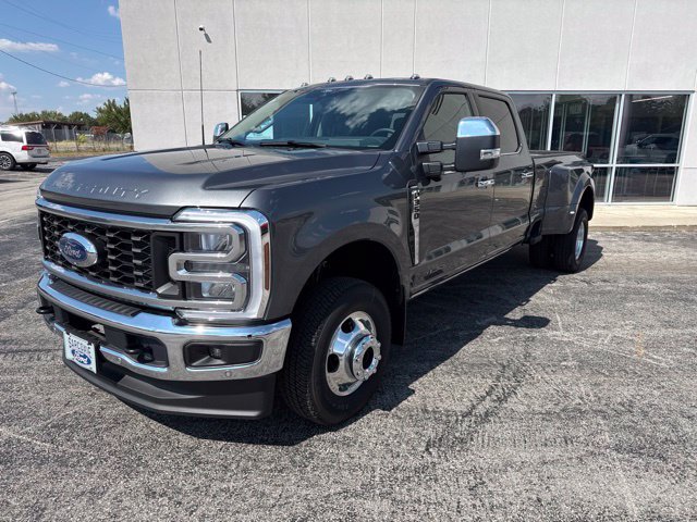 New 2026 Ford F350 Lariat w/ Lariat Ultimate Package AWD/4WD image 1