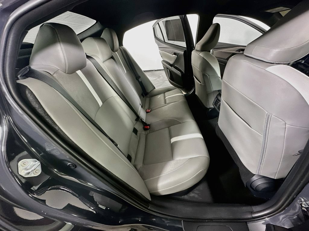 Used 2025 Toyota Camry SE w/ Multimedia Upgrade Package FWD image 11