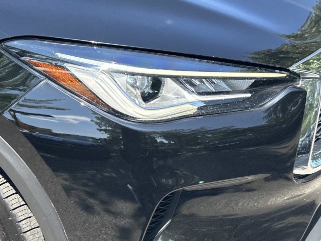 Used 2025 INFINITI QX50 Pure AWD/4WD image 10