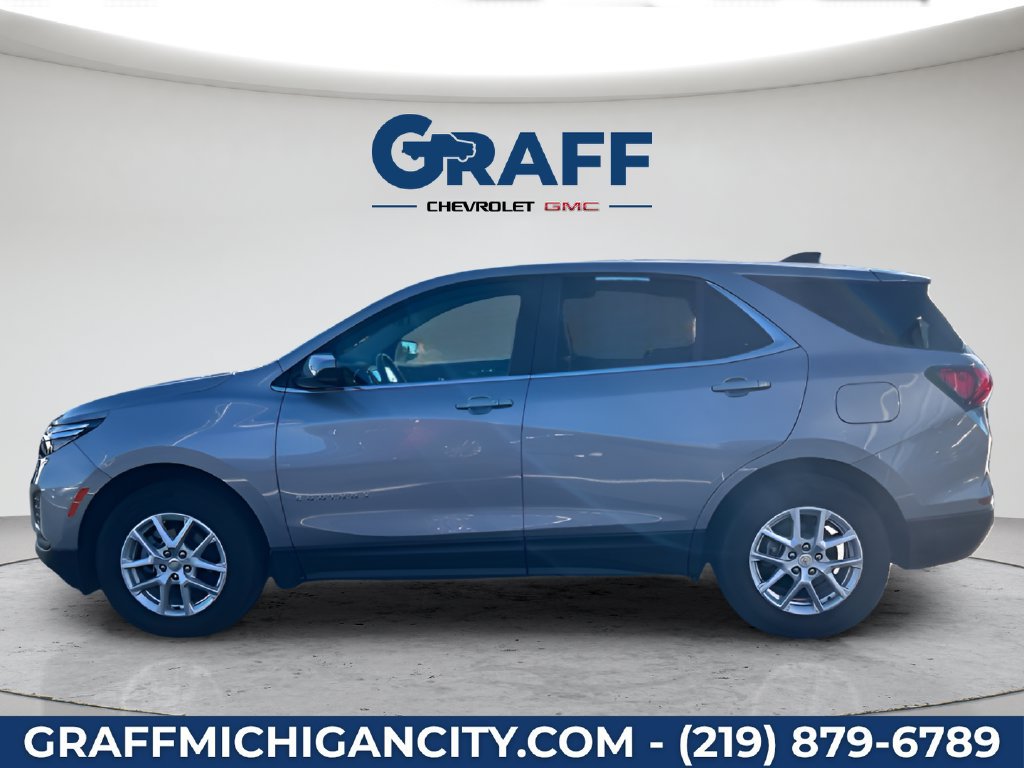 Used 2024 Chevrolet Equinox LT AWD/4WD image 2