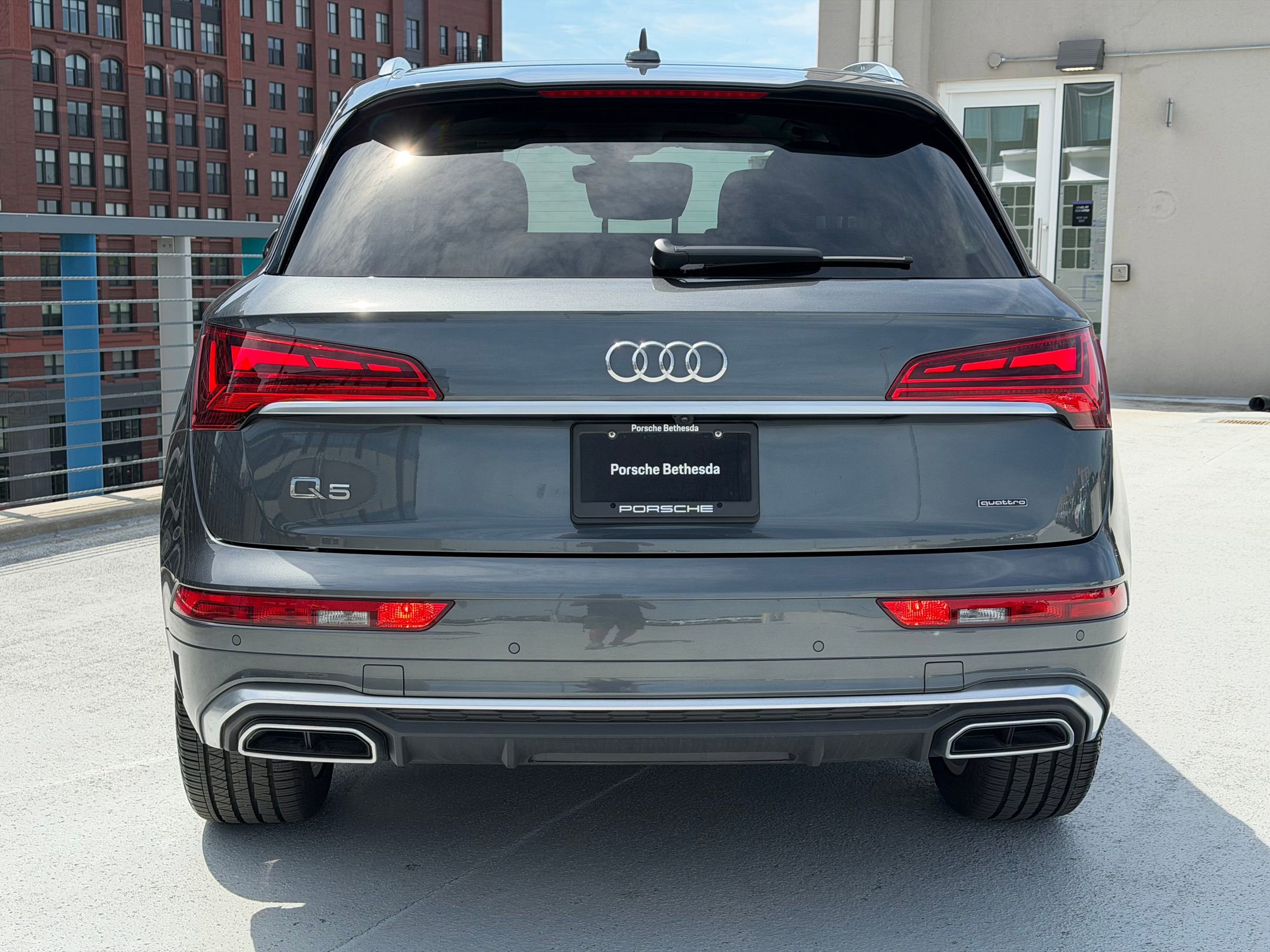 Used 2023 Audi Q5 2.0T Prestige w/ Prestige Package image 6