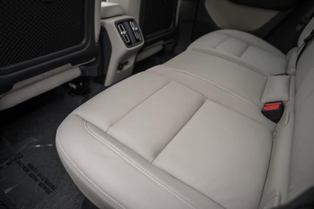 New 2026 Volvo XC40 B5 Ultra w/ Protection Package Premier image 34