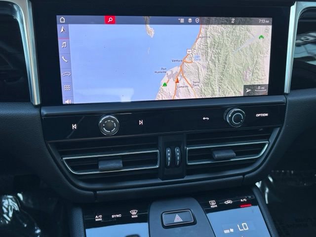 Used 2022 Porsche Macan S AWD/4WD image 13