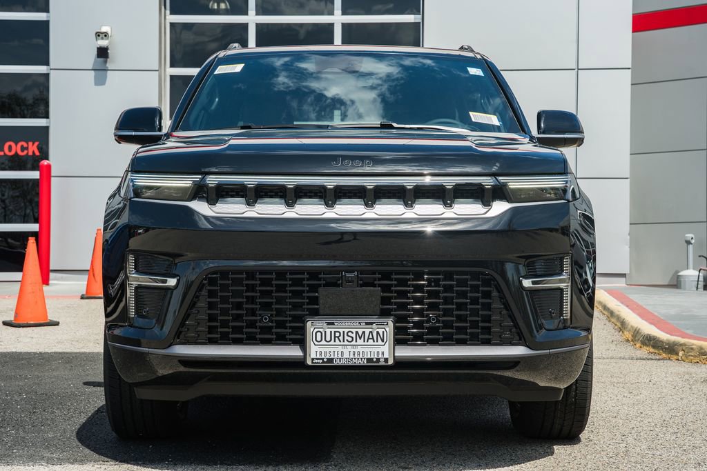 New 2026 Jeep Grand Wagoneer 4WD image 2