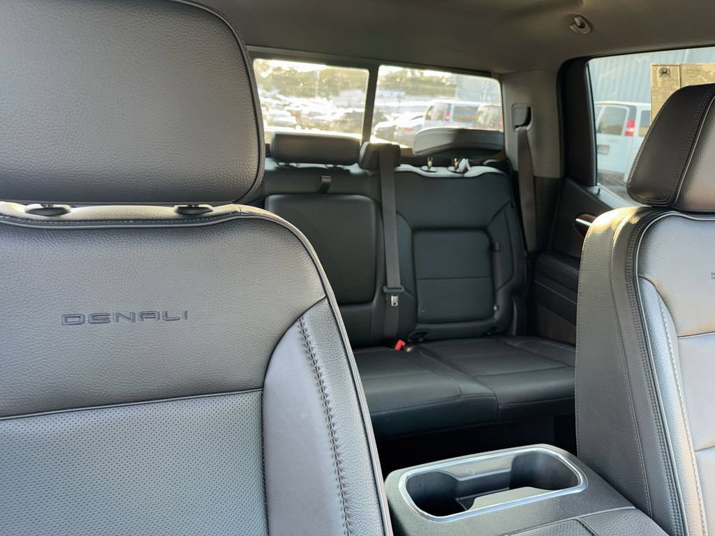 Used 2023 GMC Sierra 1500 Denali w/ Technology Package AWD/4WD image 34