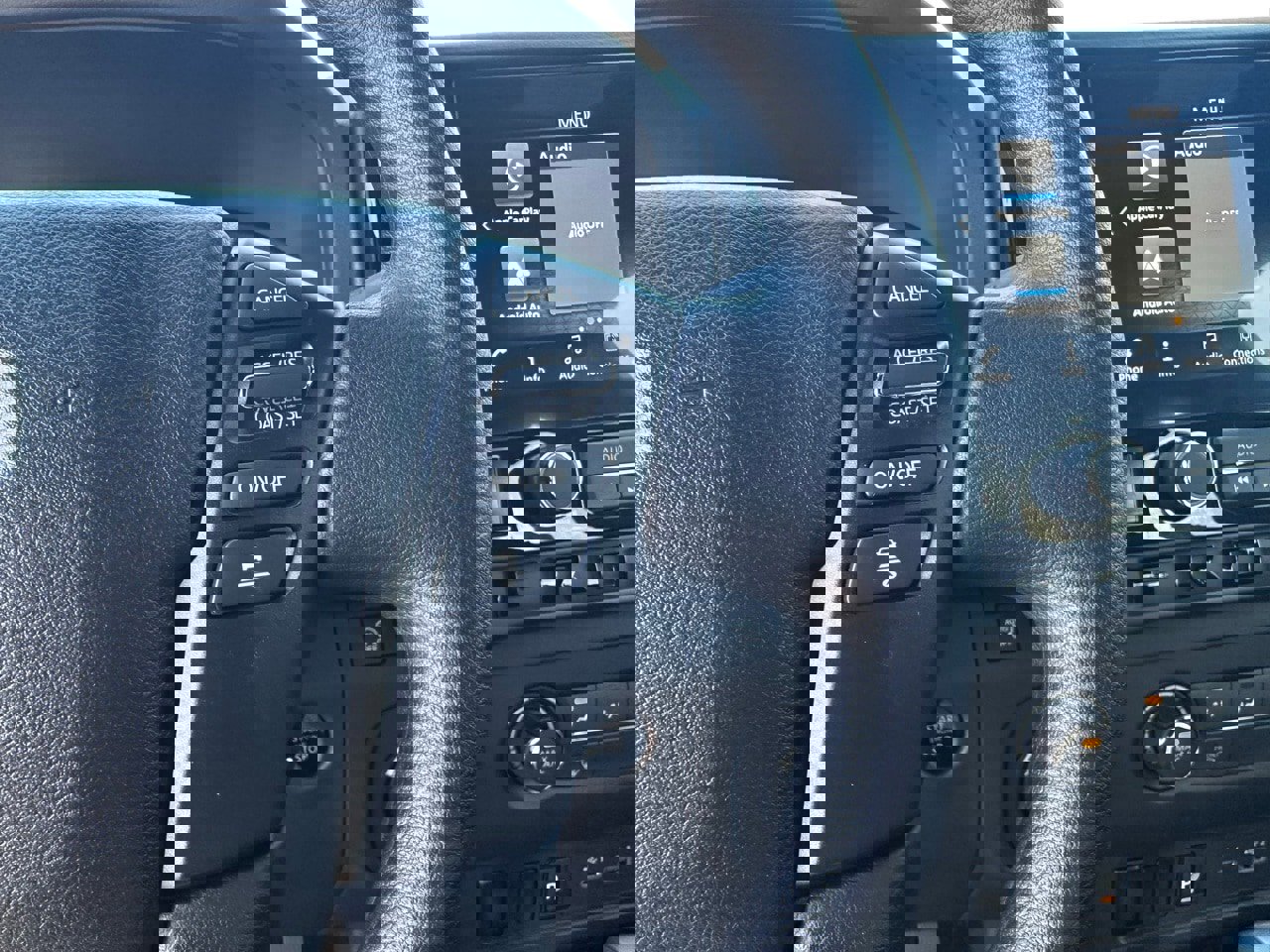 New 2026 Nissan Frontier SV image 17