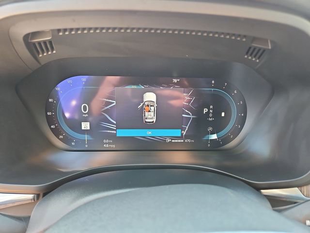 Used 2022 Volvo XC60 B5 Momentum w/ Climate Package image 12