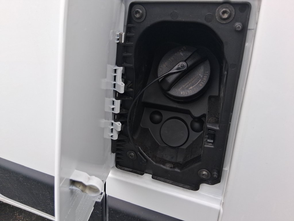 New 2026 RAM ProMaster 1500 w/ Convenience Group FWD image 8