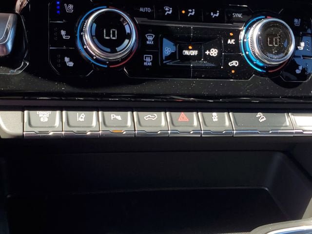 New 2026 GMC Sierra 3500 Denali Ultimate AWD/4WD image 25