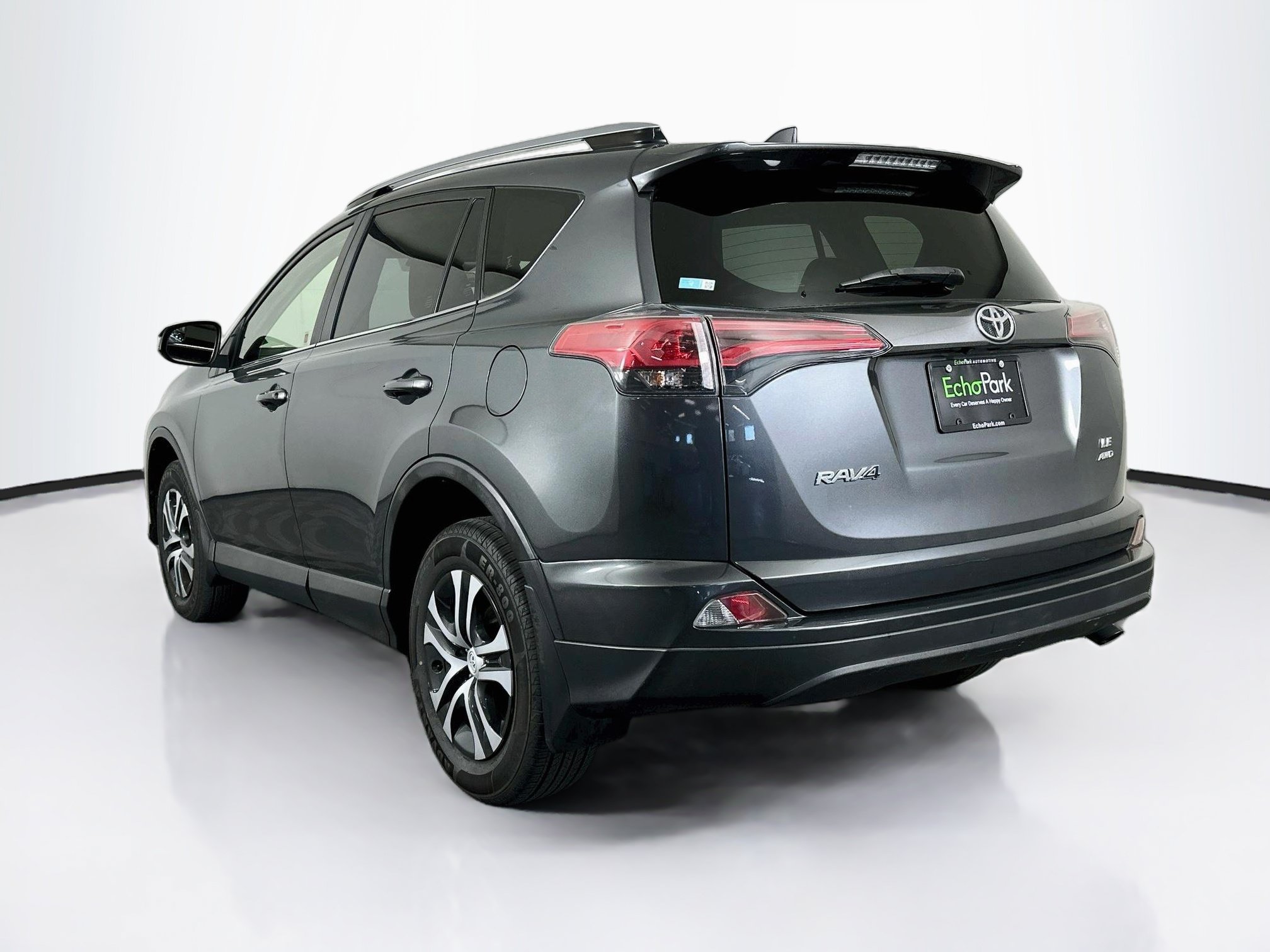 Used 2017 Toyota RAV4 LE w/ All Weather Liner Package AWD/4WD image 5