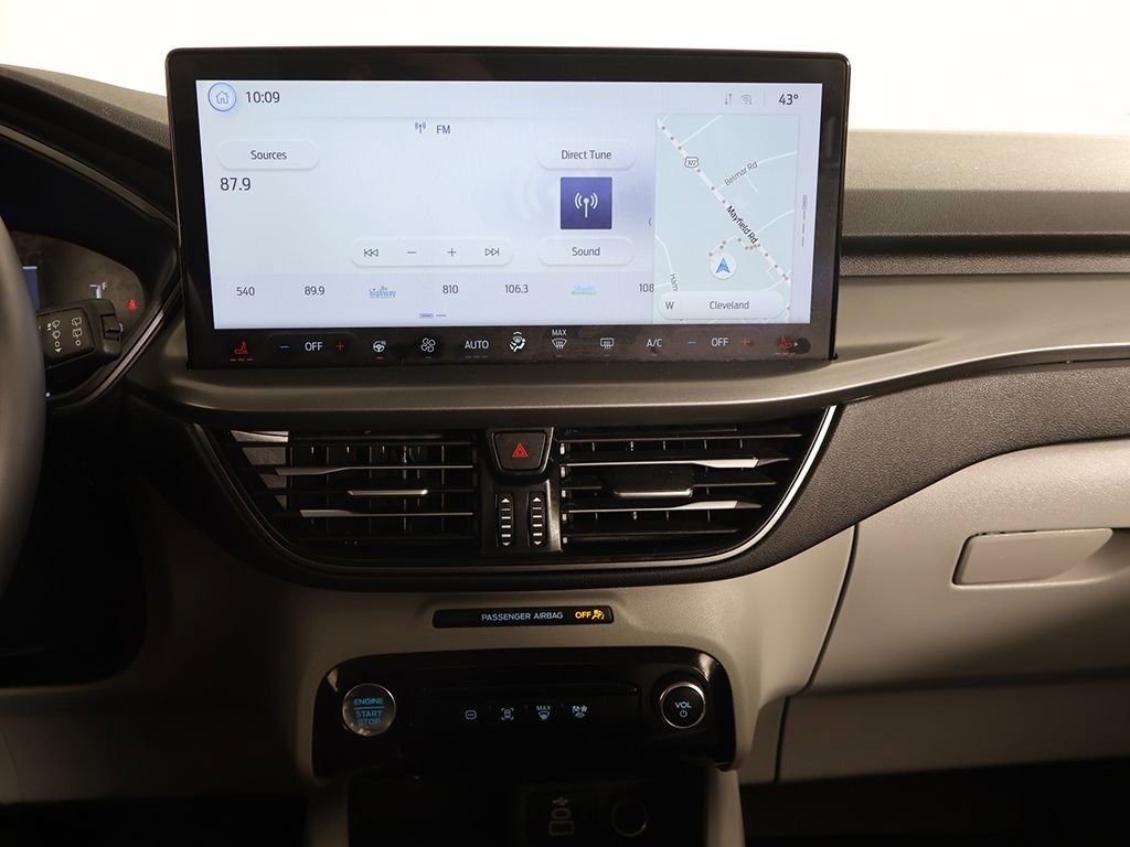 Used 2024 Ford Escape SE image 48