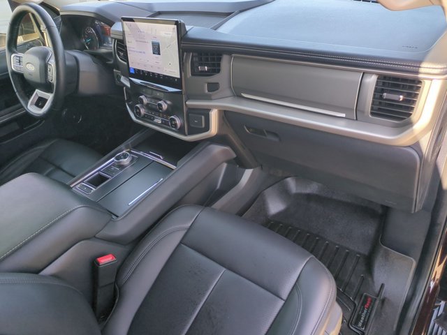 Used 2023 Ford Expedition XLT RWD image 22