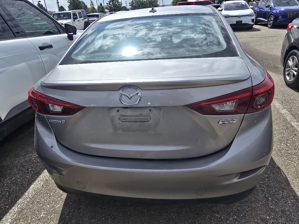 Used 2016 MAZDA MAZDA3 s Grand Touring FWD image 3
