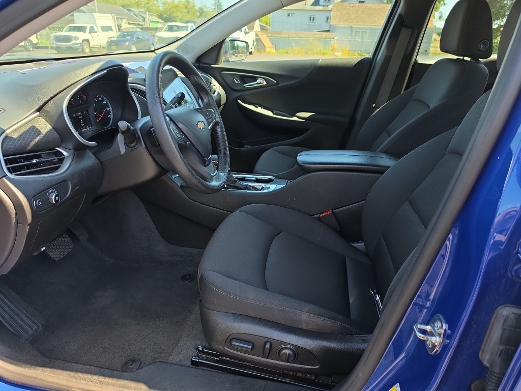 Certified 2023 Chevrolet Malibu LT FWD image 15