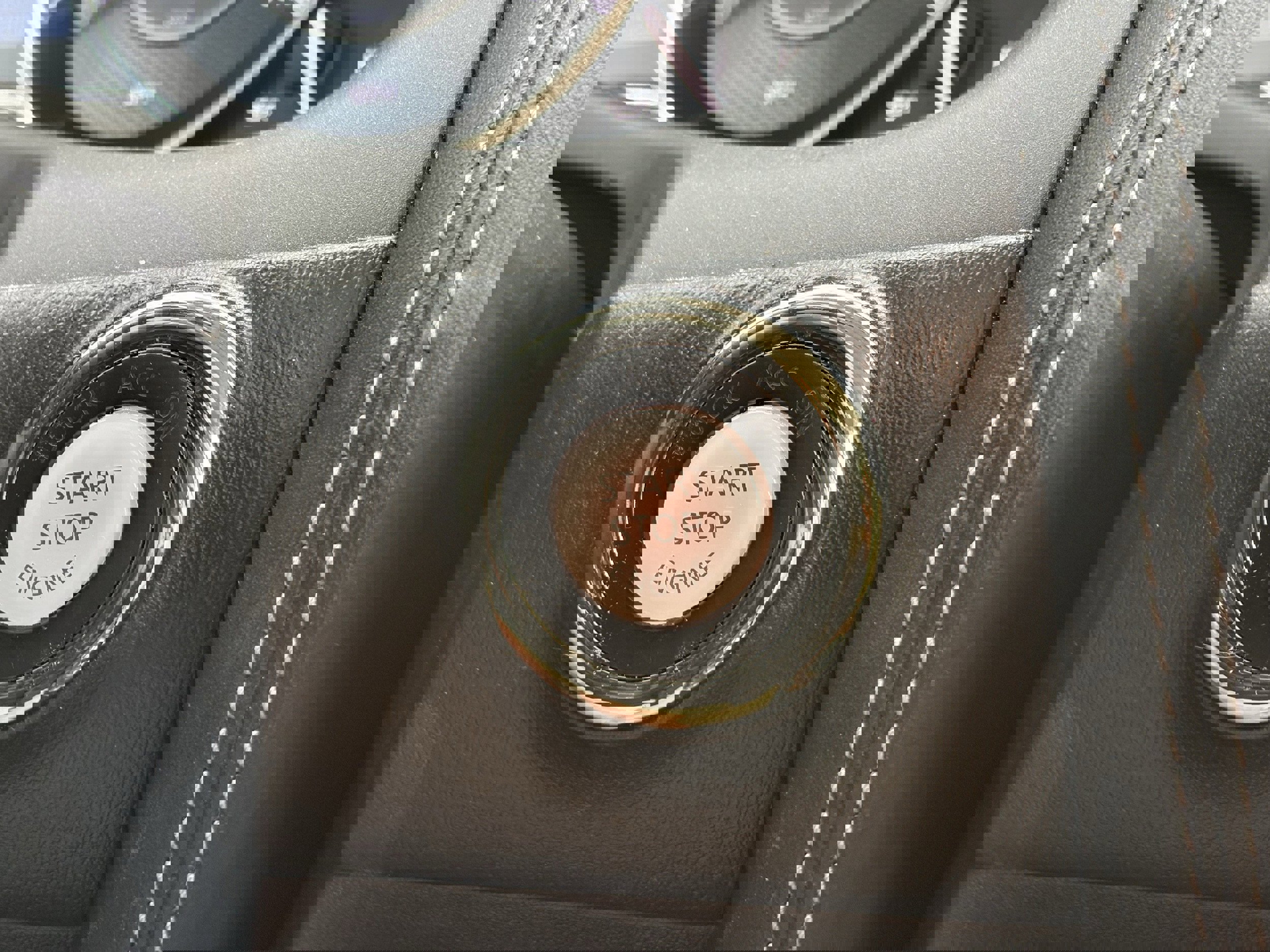 Used 2019 Nissan Armada SL w/ Premium Package image 18